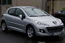 Peugeot 207 par M 93, CC BY-SA 3.0 de